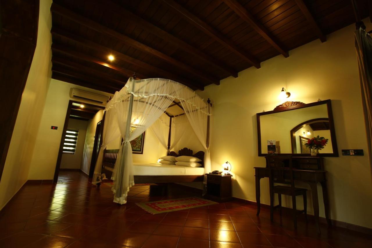 Palm Garden Village Hotel Anurâdhapura Extérieur photo